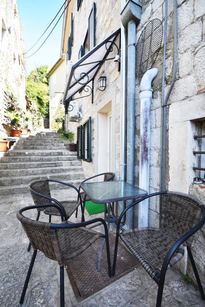 Vila Kula 1830 Apartments Herceg Novi Extérieur photo