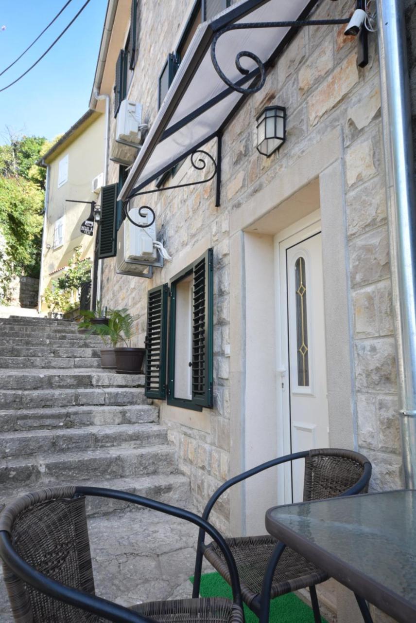 Vila Kula 1830 Apartments Herceg Novi Extérieur photo