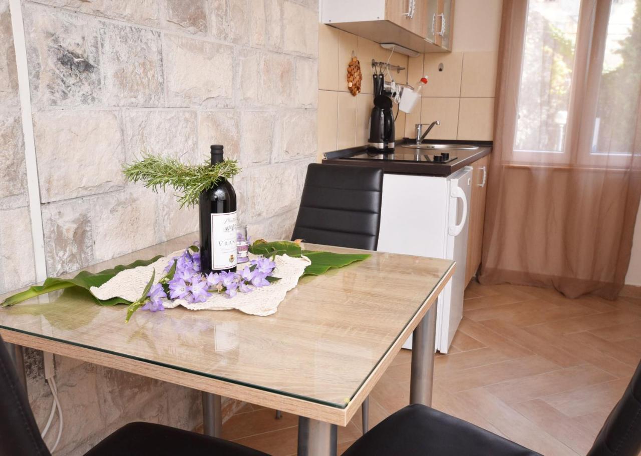Vila Kula 1830 Apartments Herceg Novi Extérieur photo