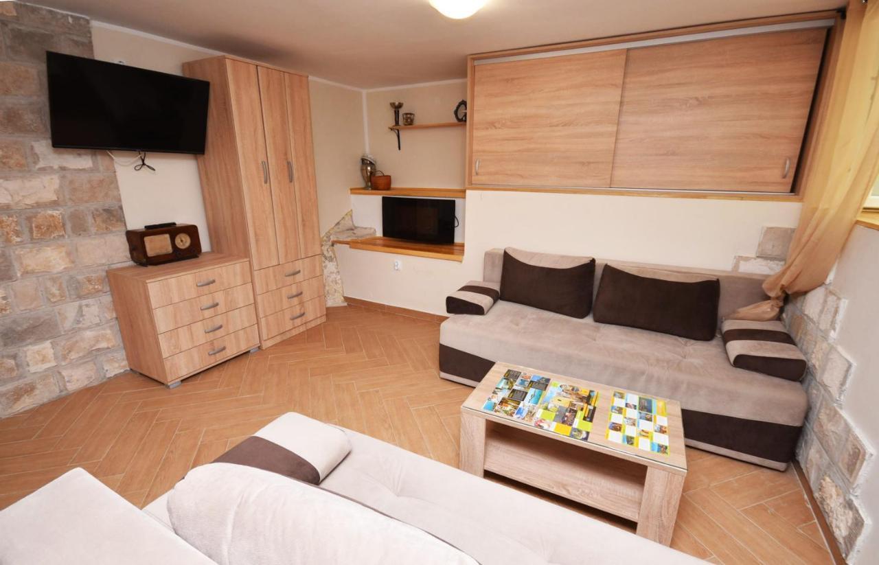 Vila Kula 1830 Apartments Herceg Novi Extérieur photo