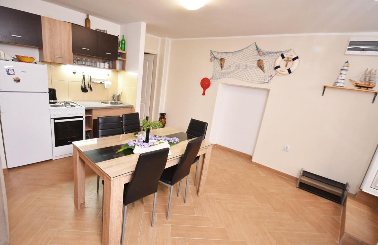 Vila Kula 1830 Apartments Herceg Novi Extérieur photo