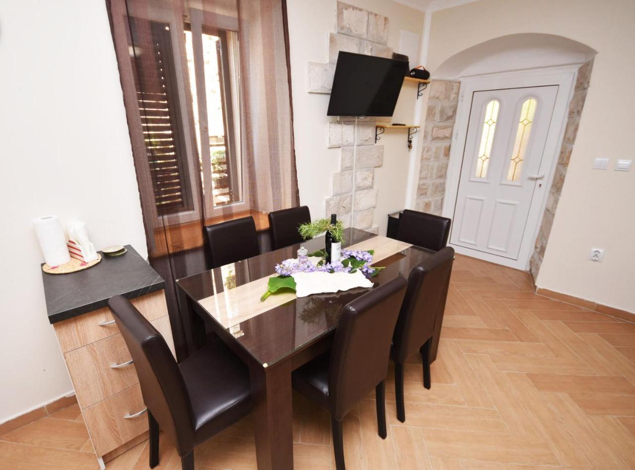 Vila Kula 1830 Apartments Herceg Novi Extérieur photo
